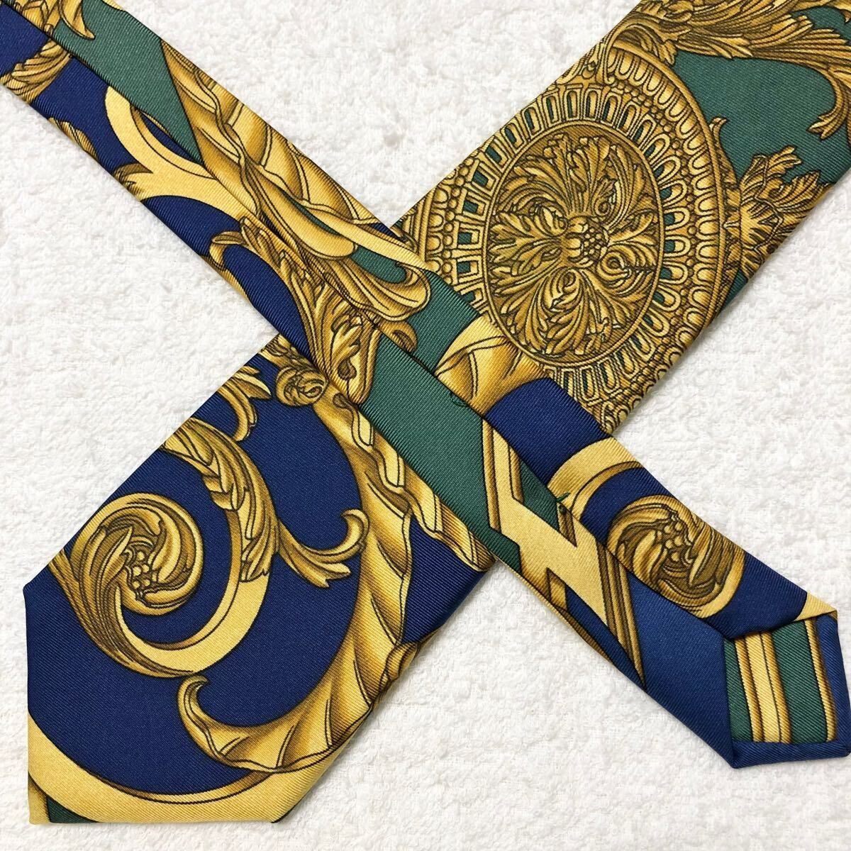 美品 希少デザイン HERMES エルメス ネクタイ スカーフ柄 黄金 美品 希少デザイン HERMES エルメス ネクタイ スカーフ柄 黄金