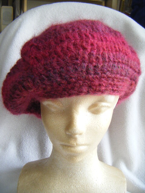 冬*ベレー帽風*手編男女兼用*小豆色系の色々な色に変化*モヘア他*イタリア糸    はハ_画像3