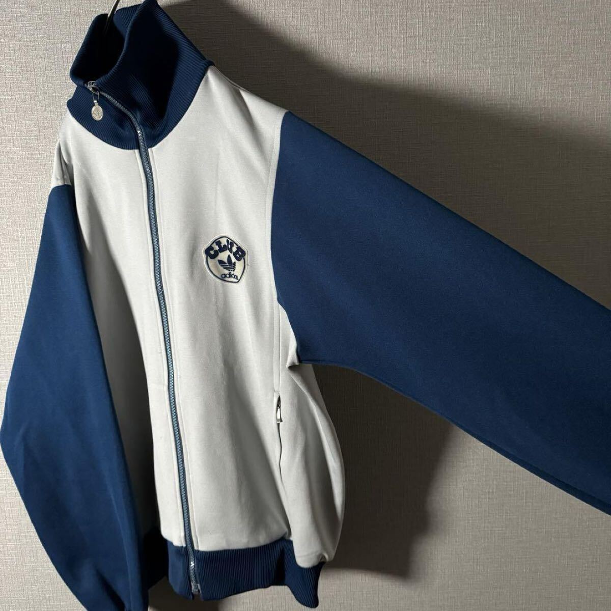 CLUB adidas】クラブアディダス トラックジャケット デサント製 CLUB adidas】クラブアディダス トラックジャケット デサント製