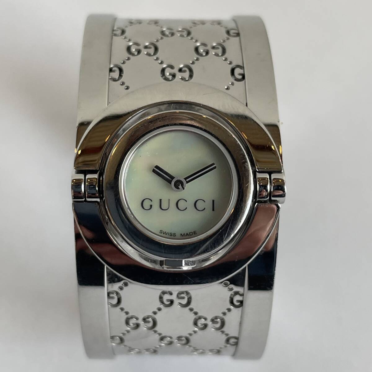 極美品 GUCCI グッチ トワール バングル ウォッチ GG柄 腕時計 極美品 GUCCI グッチ トワール バングル ウォッチ GG柄 腕時計