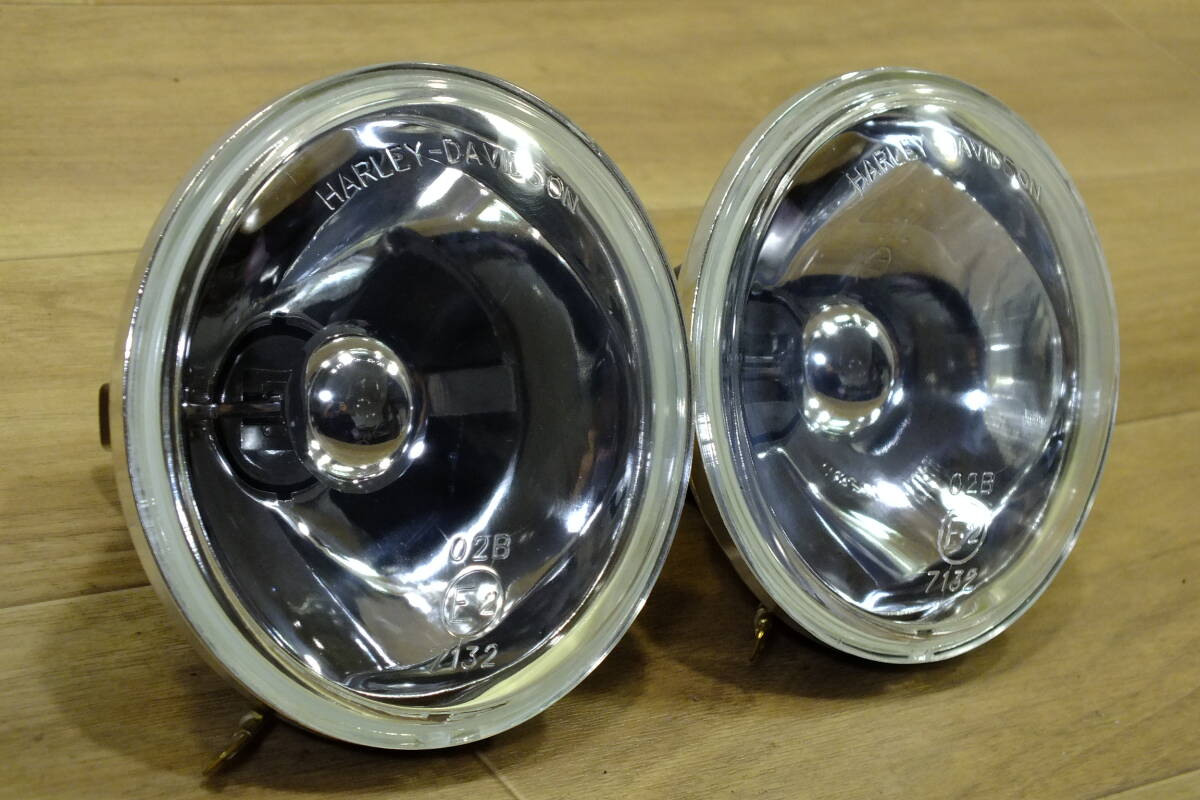 ◆ ハーレー純正パッシングランプ 2個 中古良品（検索）FLHTCU/FLHTK/FLTR/FLHR/FLHX　フォグランプ?フォグライト