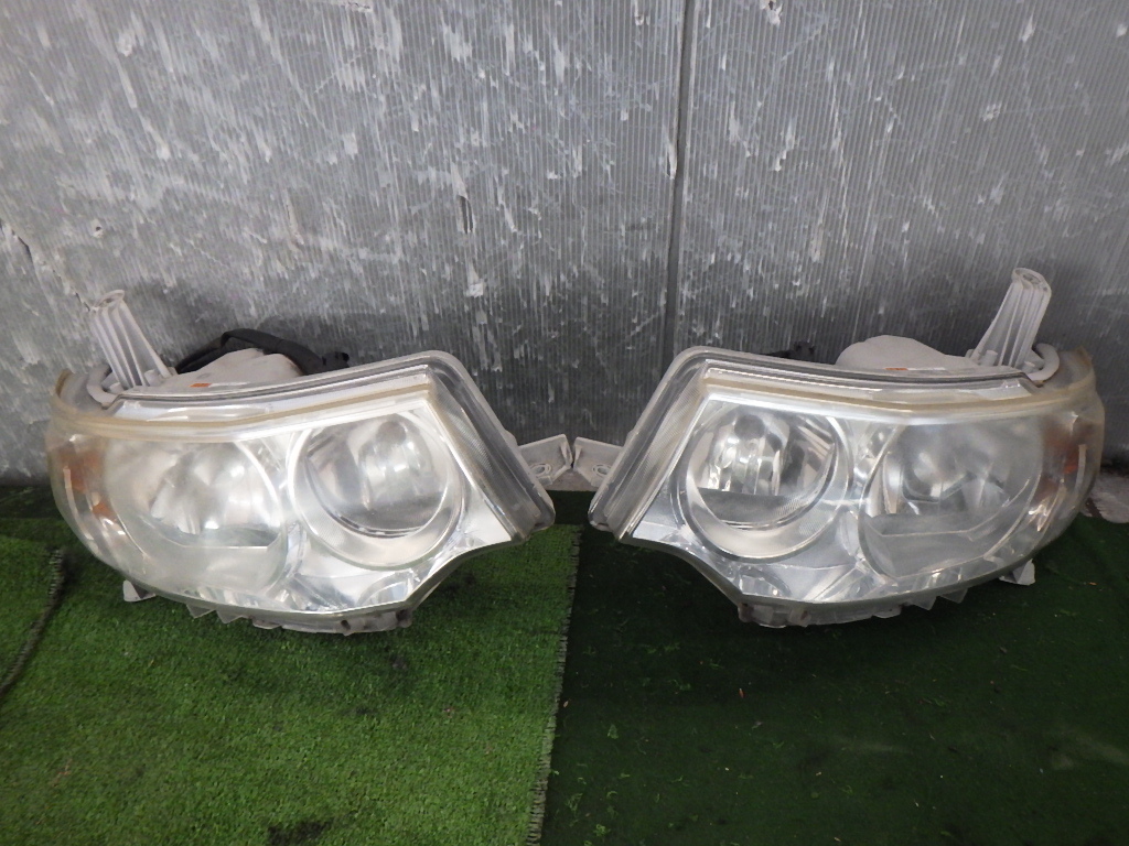 売り切り DBA-L375S タント カスタム HID L385S 100-51944 ヘッドライト 左右 06-11-06-514 B2-L3-5 スリーアール長野