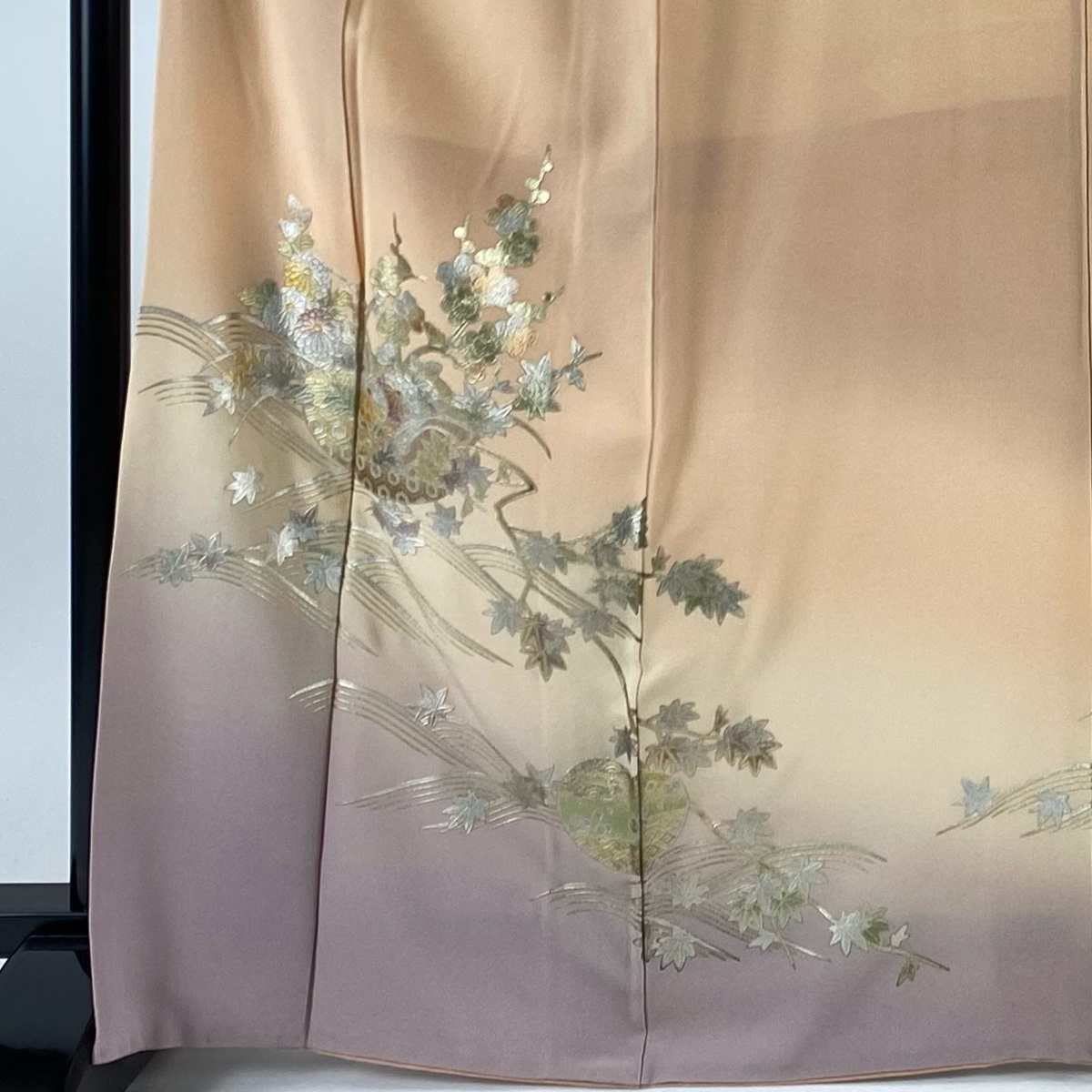 付下げ 身丈166.5cm 裄丈67.5cm L 袷 和田光正 落款 花籠 菊 付下げ 身丈166.5cm 裄丈67.5cm L 袷 和田光正 落款 花籠 菊