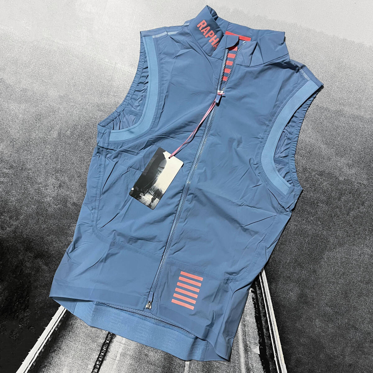 Yahoo!オークション - 新品 Rapha Men's Pro Team Lightweight Yahoo!オークション - 新品 Rapha Men's Pro Team Lightweight
