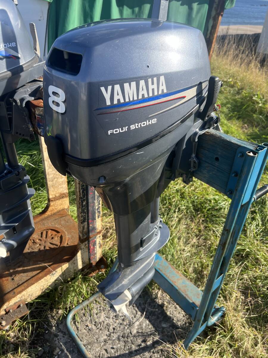 B166【中古・美品】船外機 ヤマハ8馬力4スト F8CMH 2007(10 B166【中古・美品】船外機 ヤマハ8馬力4スト F8CMH 2007(10