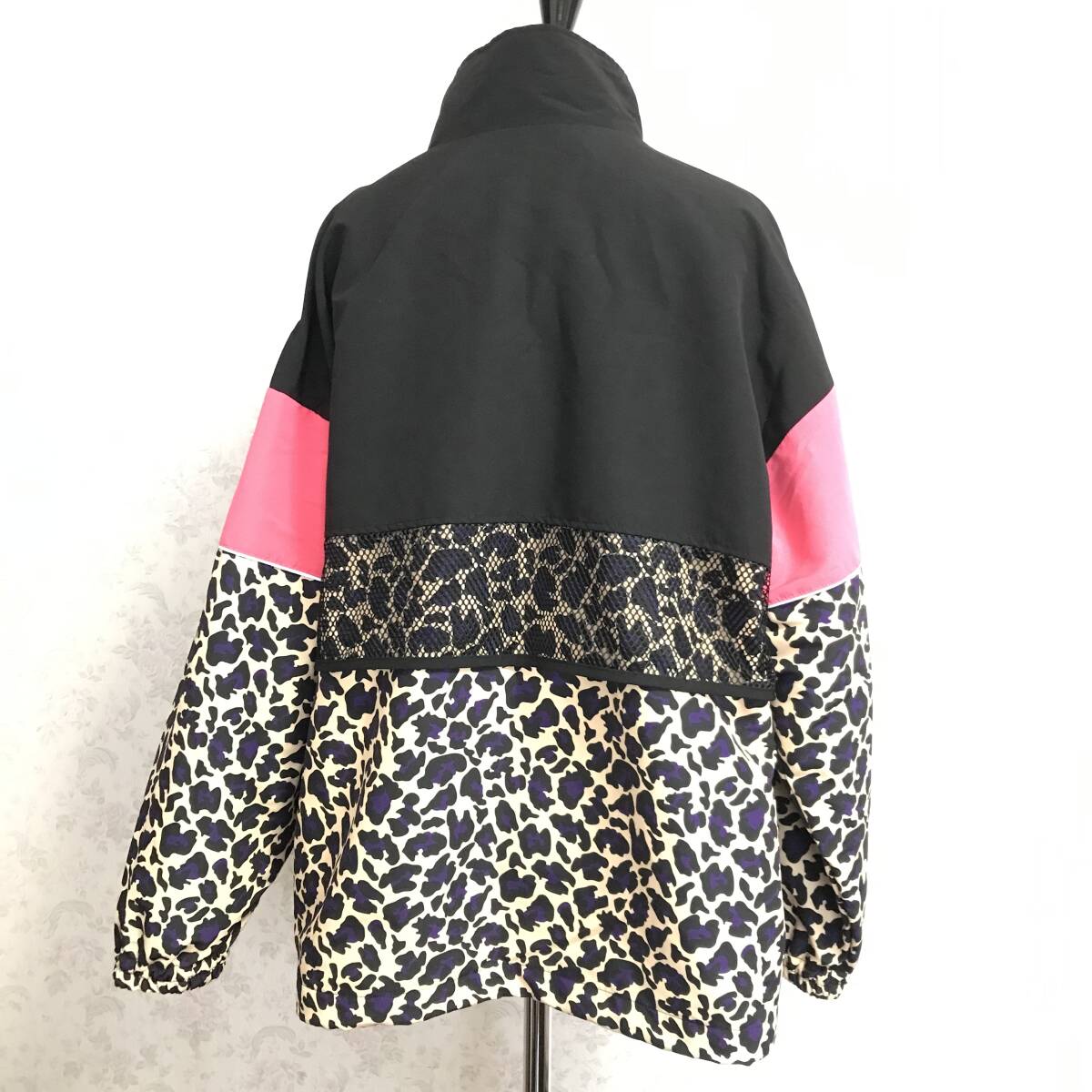 FILA フィラ heritage 裏メッシュ ジャケット アニマル柄 FILA フィラ heritage 裏メッシュ ジャケット アニマル柄