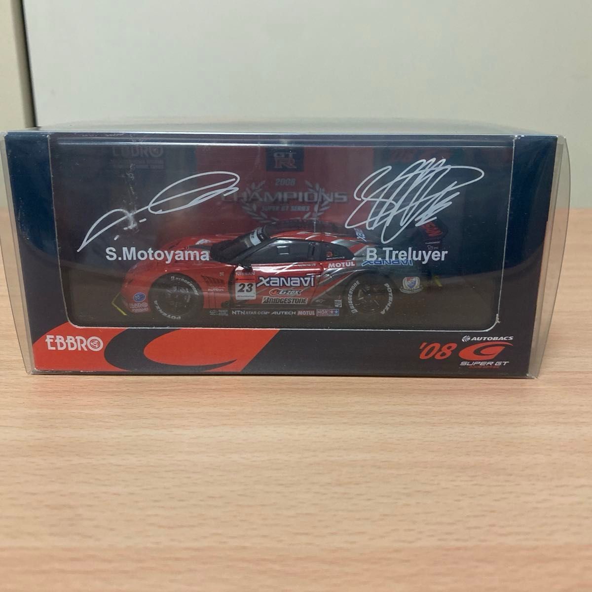 EBBRO エブロ XANAVI NISMO GT-R SUPER GT500 2008Chapion 1/43 EBBRO エブロ XANAVI NISMO GT-R SUPER GT500 2008Chapion 1/43