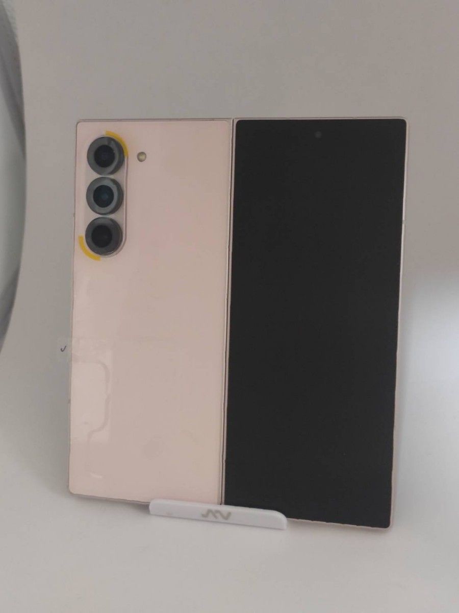 【美品】Galaxy Z Fold6 ピンク 256GB 韓国版 【美品】Galaxy Z Fold6 ピンク 256GB 韓国版