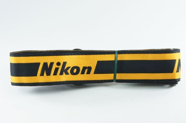 【送料無料 とてもキレイ】Nikon ニコン ストラップ 黄色(イエロー)×黒色(ブラック) レア 年代物 ビンテージ　11fum15616772000