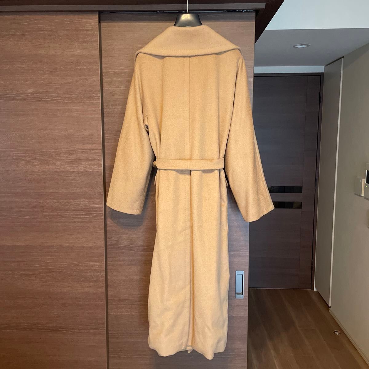 イタリア製 MAXMARA マックスマーラ キャメル素材 白タグ ロング イタリア製 MAXMARA マックスマーラ キャメル素材 白タグ ロング