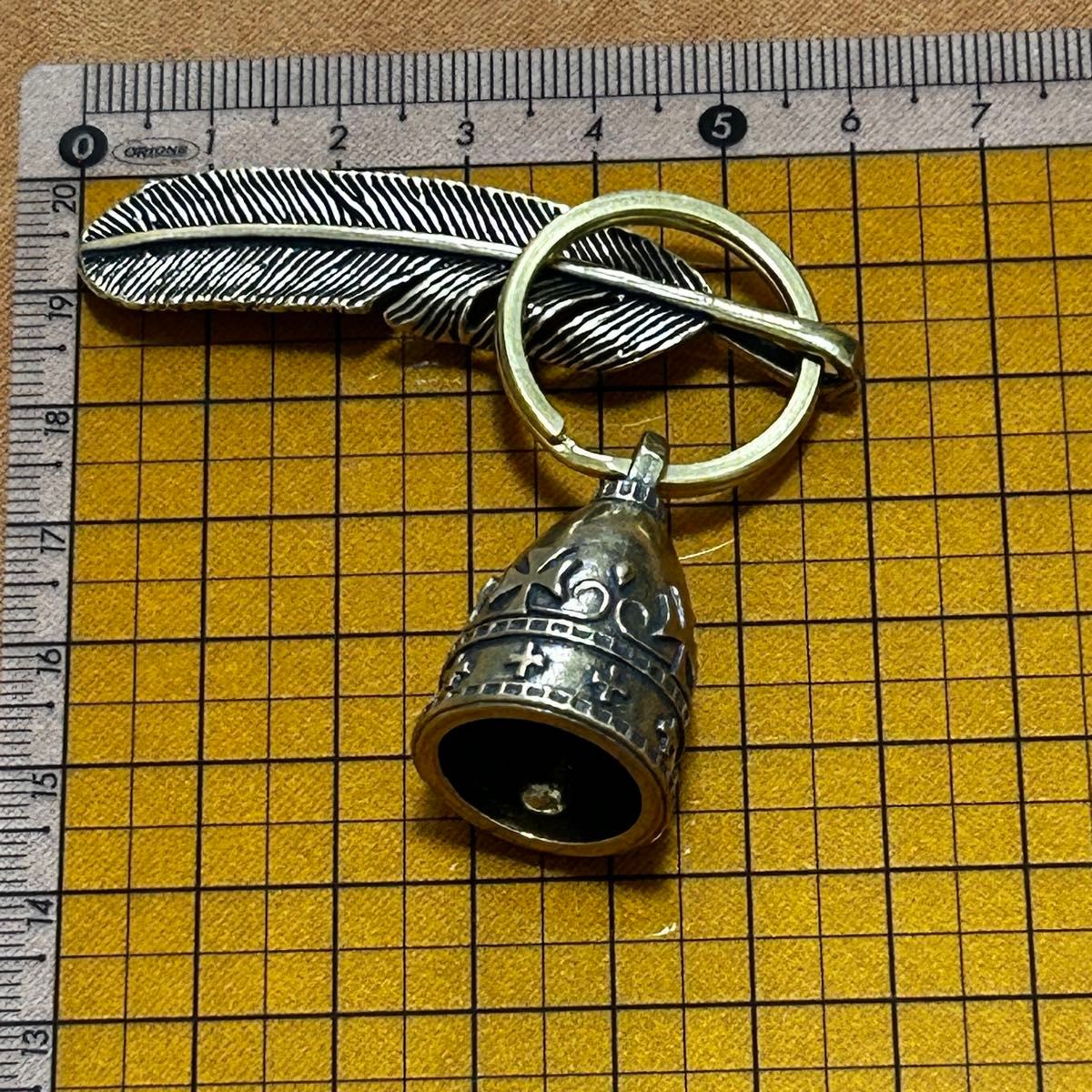 真鍮製 ベル 20個 お守り アイアンクロス キーホルダー 這わ 真鍮製 ベル 20個 お守り アイアンクロス キーホルダー 這わ