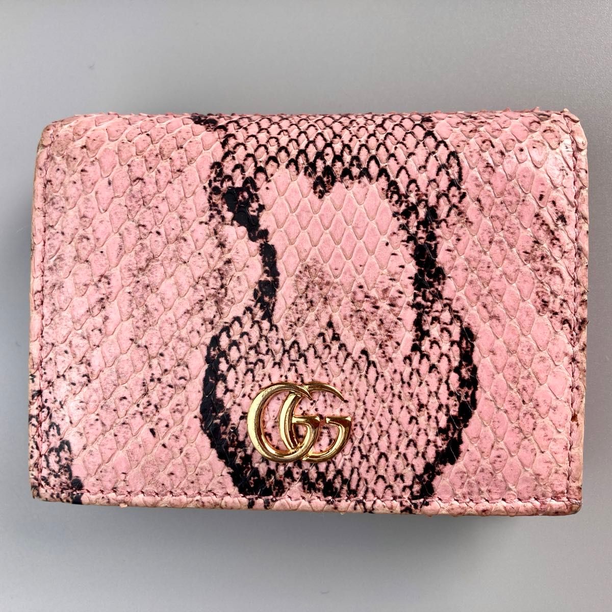 希少 GUCCI グッチ 二つ折り財布 GGマーモント パイソン 小型 希少 GUCCI グッチ 二つ折り財布 GGマーモント パイソン 小型