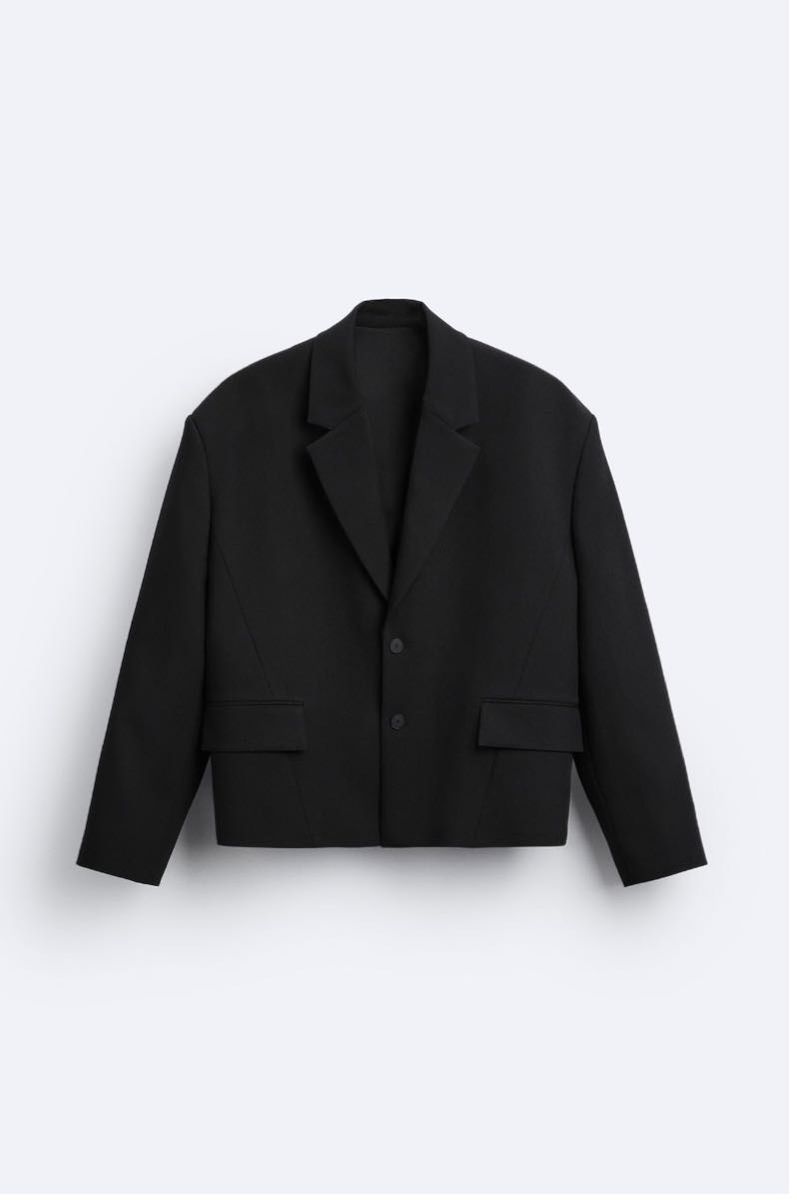 新品 ZARA オーバーサイズ クロップド ブレザー LIMITED EDITION 新品 ZARA オーバーサイズ クロップド ブレザー LIMITED EDITION