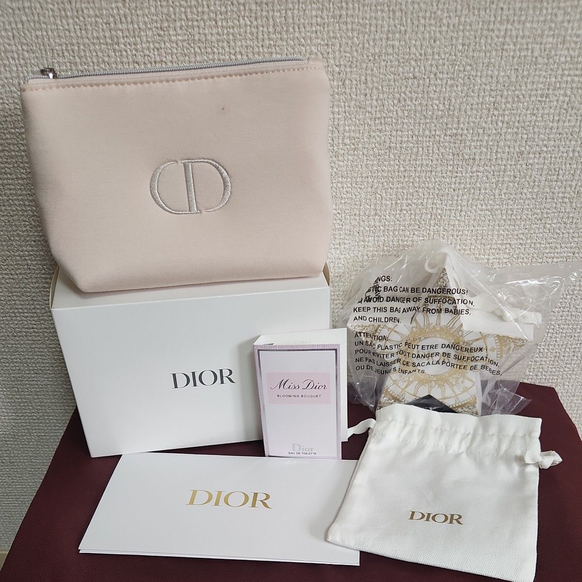 ディオール Dior ノベルティ セット|Yahoo!フリマ(旧PayPay ディオール Dior ノベルティ セット|Yahoo!フリマ(旧PayPay