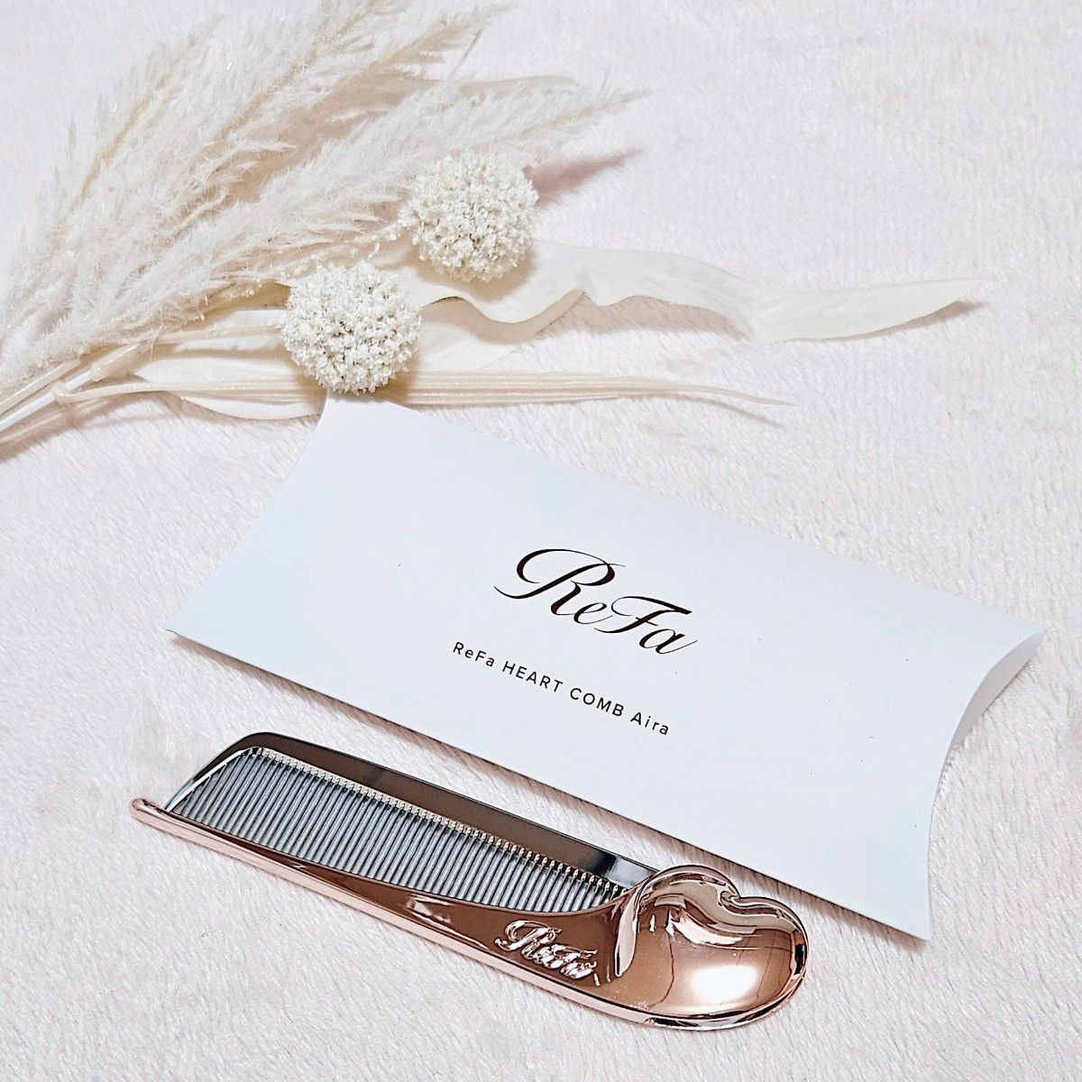 新品未開封 リファハートコーム アイラ ReFa HEART COMB Aira 新品未開封 リファハートコーム アイラ ReFa HEART COMB Aira