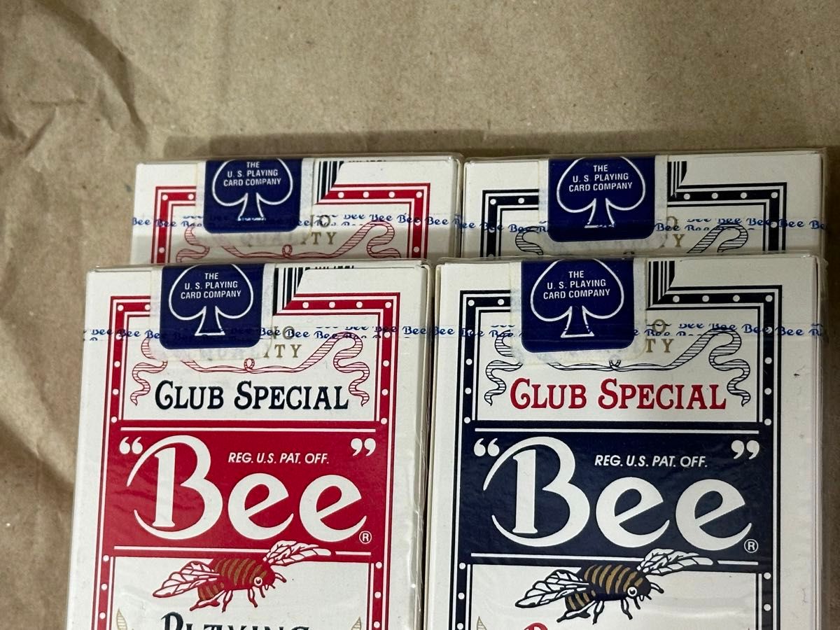 トランプ デック Bee 旧バージョン バンブルタイプ オハイオ製 トランプ デック Bee 旧バージョン バンブルタイプ オハイオ製