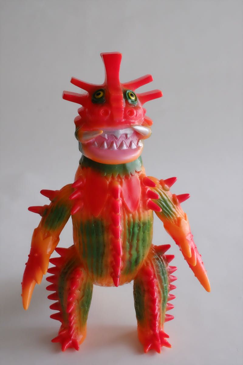 MARMIT マザリュース ウルトラマン 怪獣 ソフビ フィギュア MARMIT マザリュース ウルトラマン 怪獣 ソフビ フィギュア