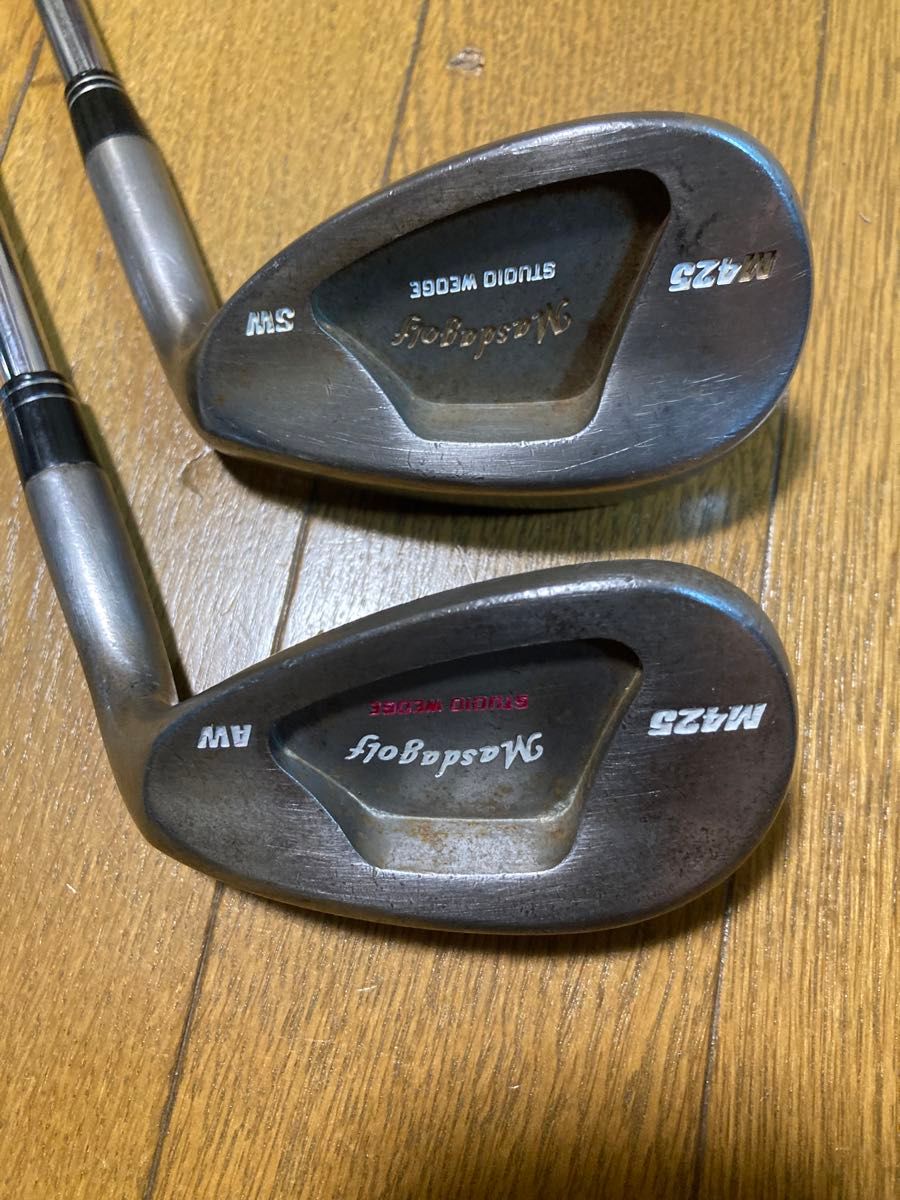 2本セット(AW 赤く SW )マスダ ゴルフ M425 スタジオウェッジ 2本セット(AW 赤く SW )マスダ ゴルフ M425 スタジオウェッジ