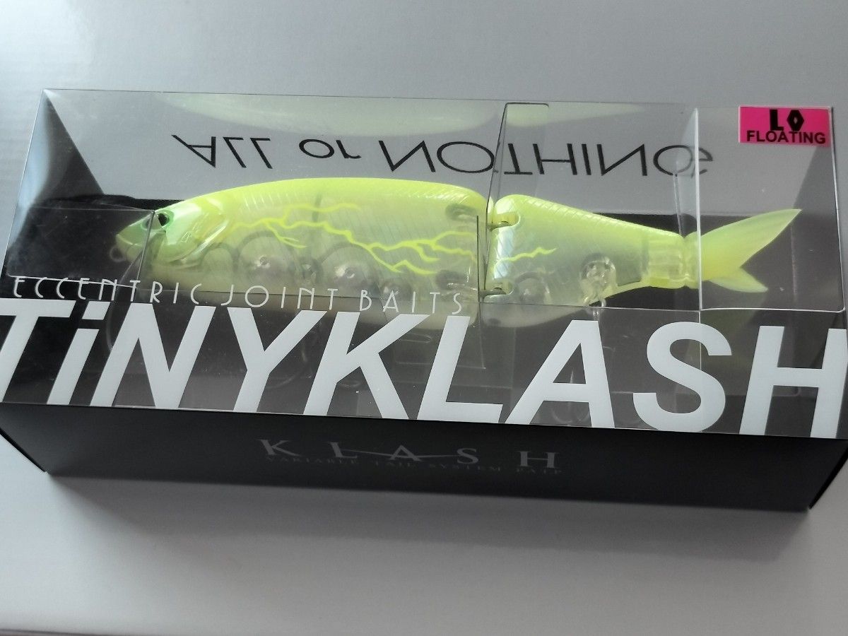 DRT タイニークラッシュ LOW lightning B 新品未使用 TiNYKLASH DRT タイニークラッシュ LOW lightning B 新品未使用 TiNYKLASH