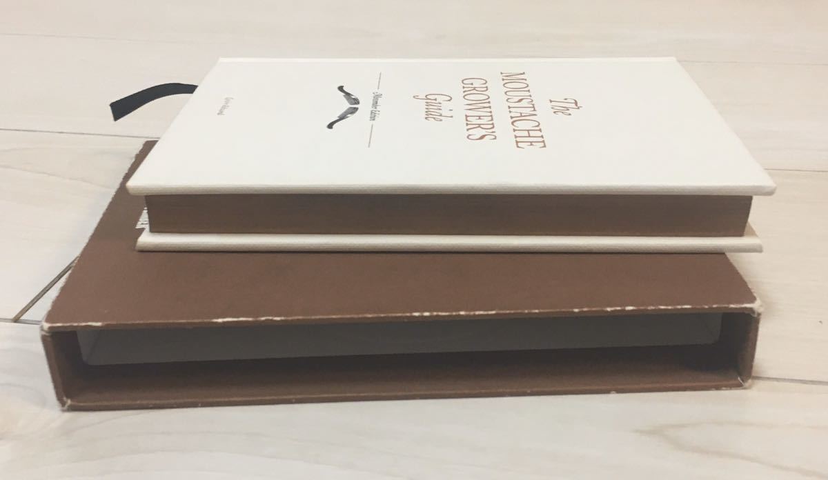 Paypayフリマ 送料無料 洋書 Movember モーベンバー The Moustache Grower S Guide Movember Edition Paypayフリマ 送料無料 洋書 Movember モーベンバー The Moustache Grower S Guide Movember Edition