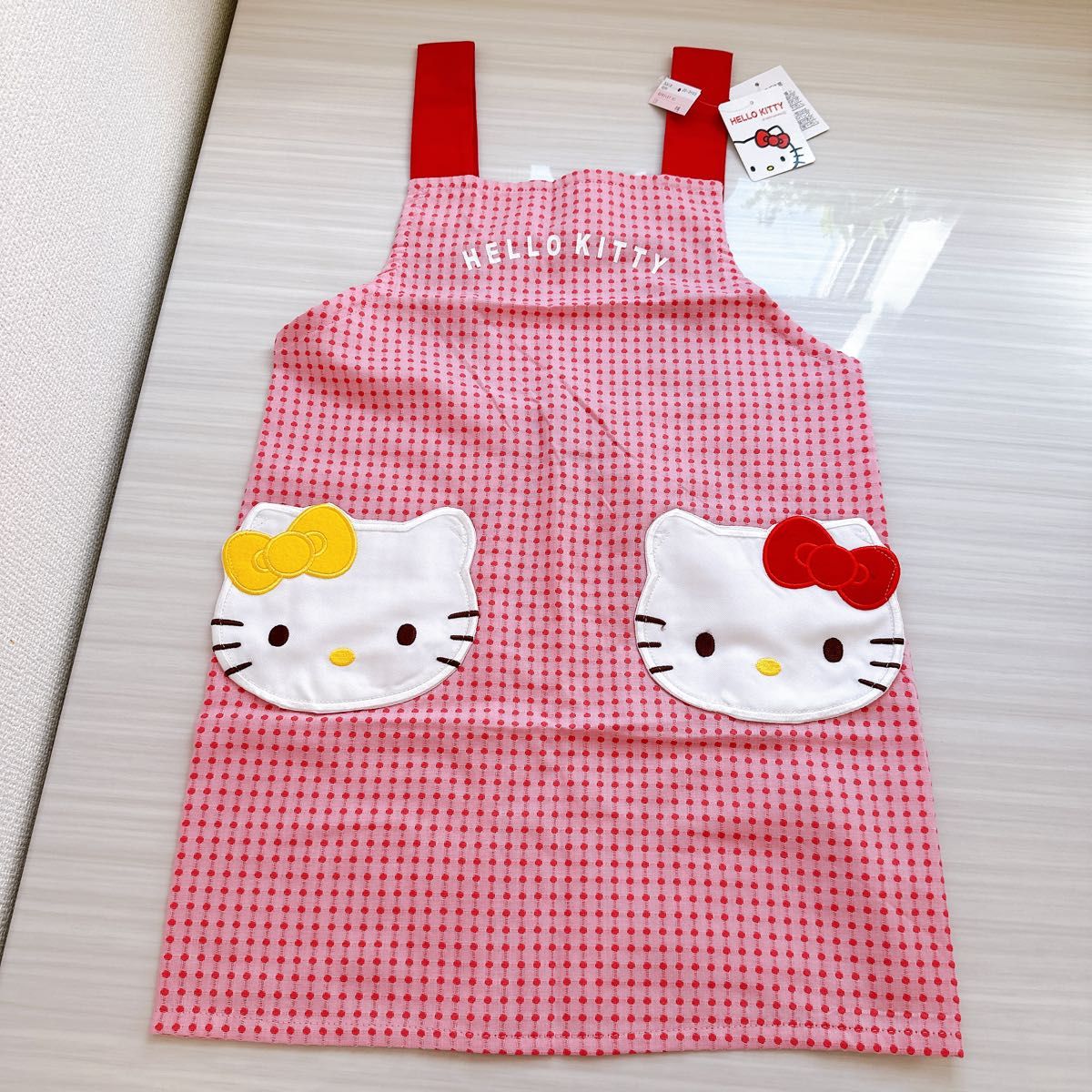 ハローキティミミィエプロン キティちゃん ミミィちゃん キッズ ハローキティミミィエプロン キティちゃん ミミィちゃん キッズ