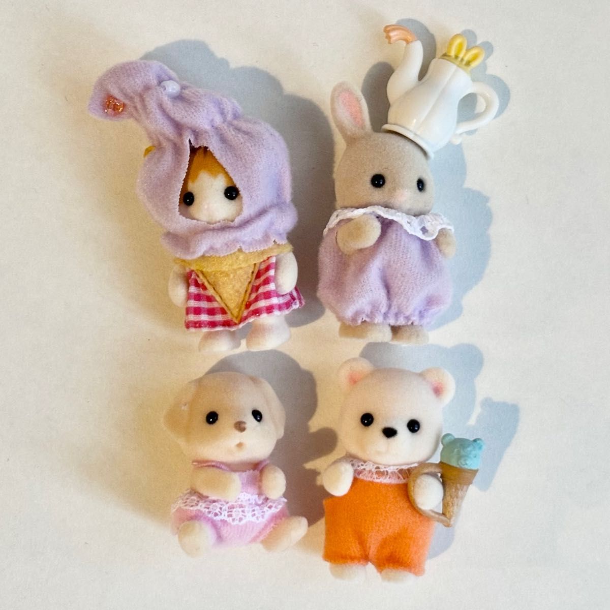 シルバニアファミリー 赤ちゃん4体セット シロクマ メイプルネコ シルバニアファミリー 赤ちゃん4体セット シロクマ メイプルネコ