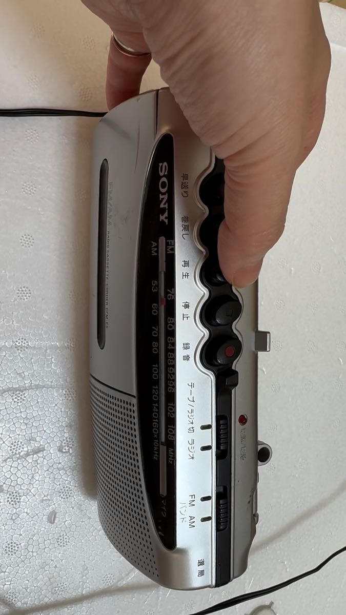 SONY CFS-E5 /KOIZUMI SDD-1750 ラジオ (【訳あり品】アンテナが折れています。)動作確認済み