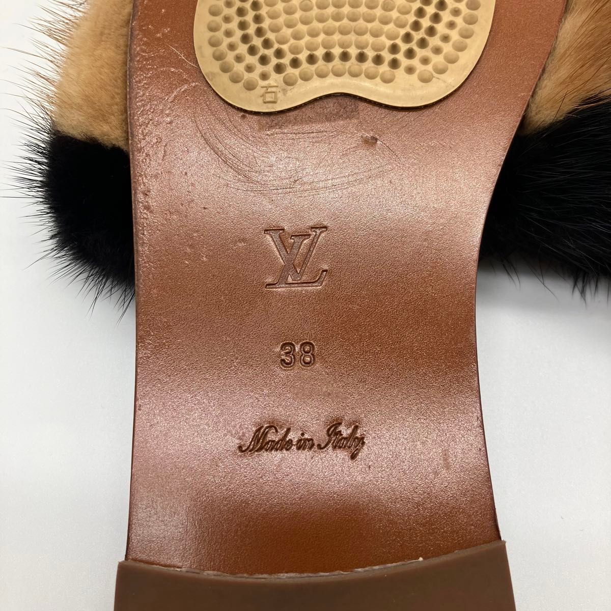 美品】 LOUIS VUITTON ルイヴィトン ミンクファー カデナ 美品】 LOUIS VUITTON ルイヴィトン ミンクファー カデナ