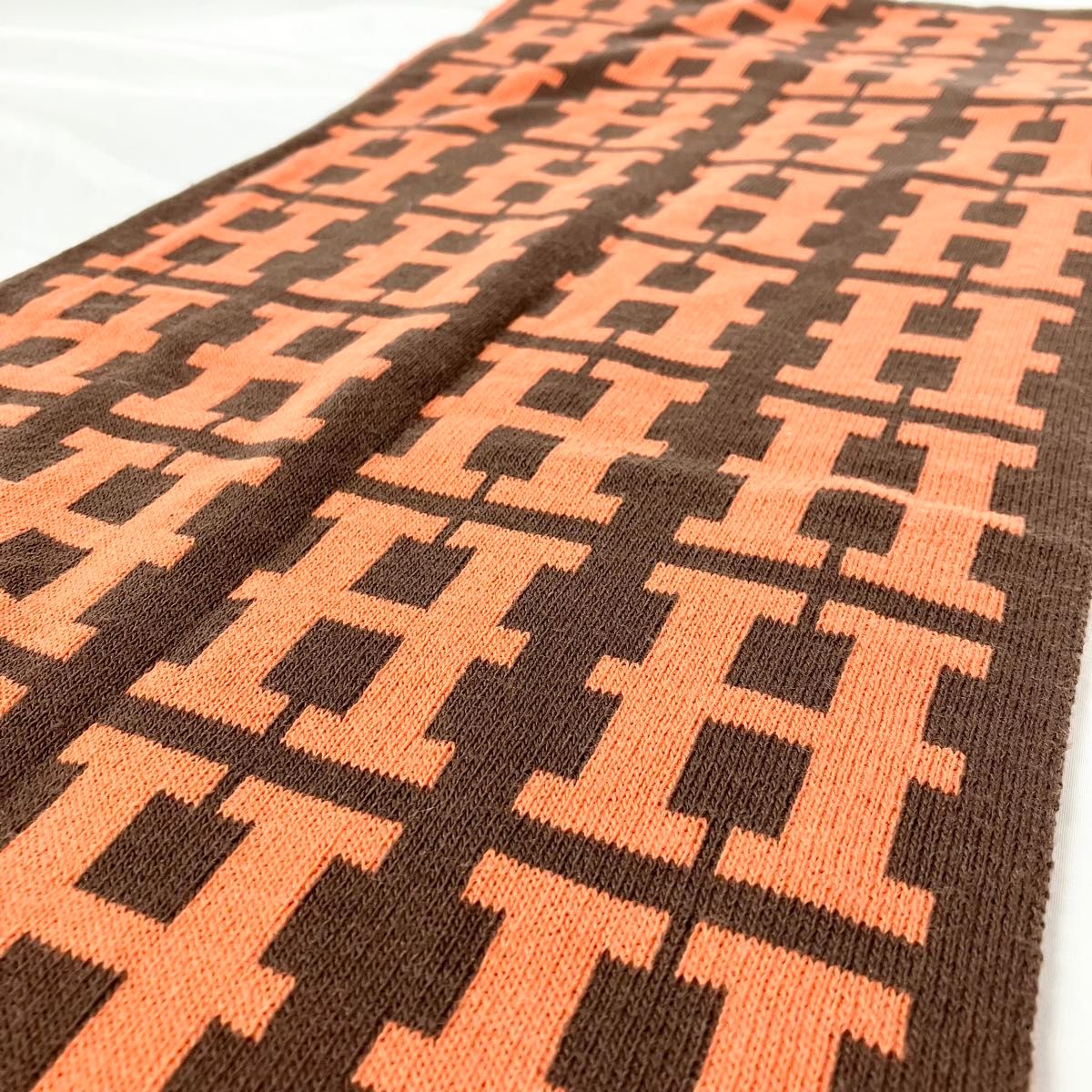 極美品】 HERMES リバーシブル ウール マフラー H柄 オレンジ 極美品】 HERMES リバーシブル ウール マフラー H柄 オレンジ