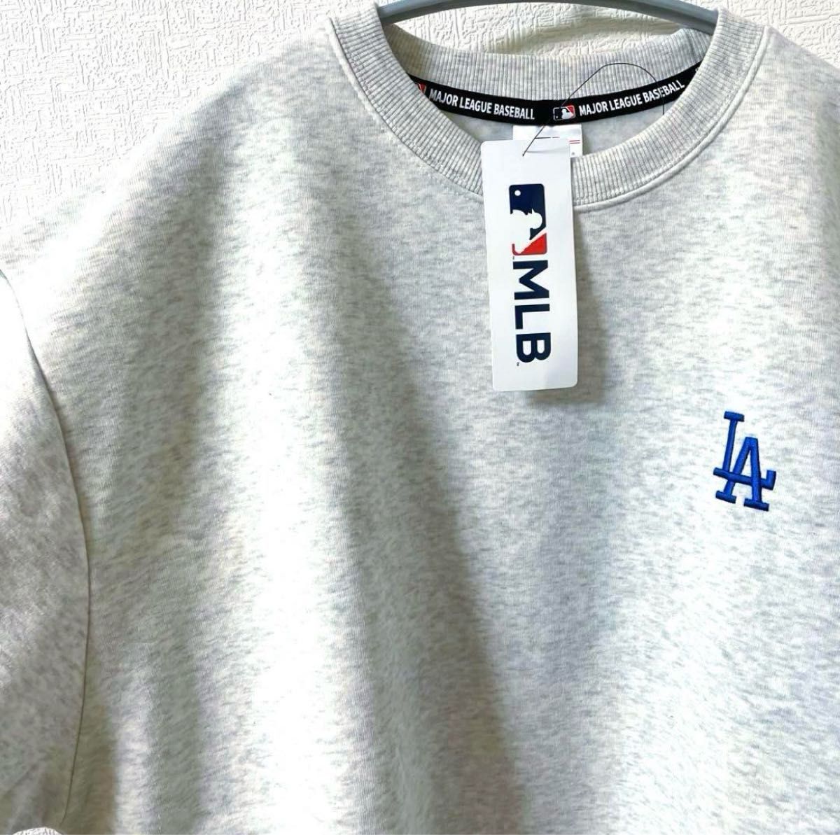 新品 MLB ドジャース スウェット トレーナー 裏起毛 バッター 新品 MLB ドジャース スウェット トレーナー 裏起毛 バッター