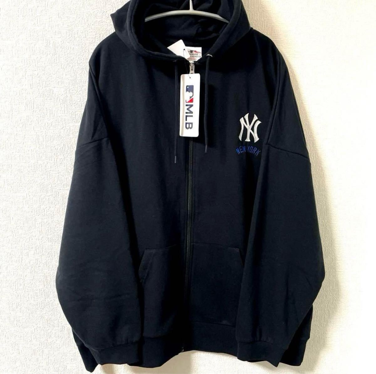 MLB ヤンキース ジップアップパーカー スウェット 刺繍ロゴ 4L MLB ヤンキース ジップアップパーカー スウェット 刺繍ロゴ 4L