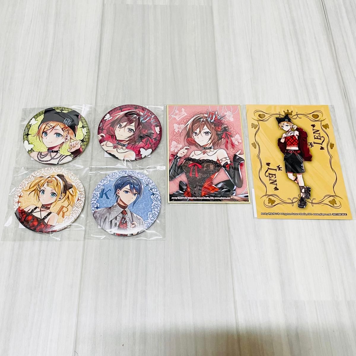 初音ミク ドンキ コラボ フェア 地雷 缶バッジ 特典 ステッカー 初音ミク ドンキ コラボ フェア 地雷 缶バッジ 特典 ステッカー