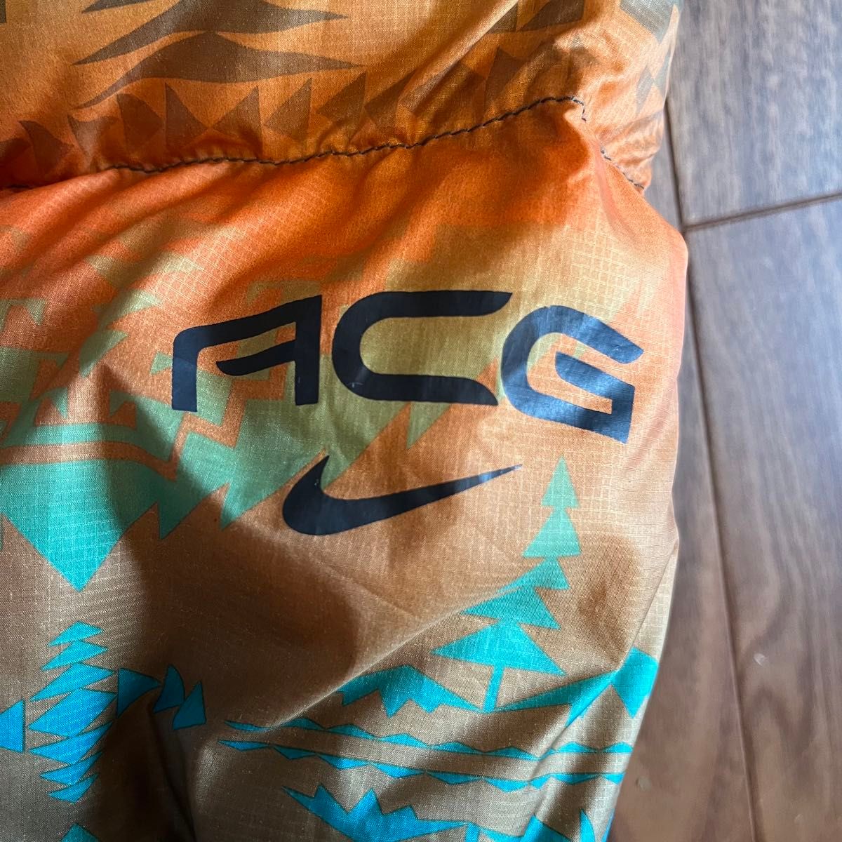NIKE ACG ナイキ ダウンジャケット ネイティブ柄 総柄 L|Yahoo NIKE ACG ナイキ ダウンジャケット ネイティブ柄 総柄 L|Yahoo
