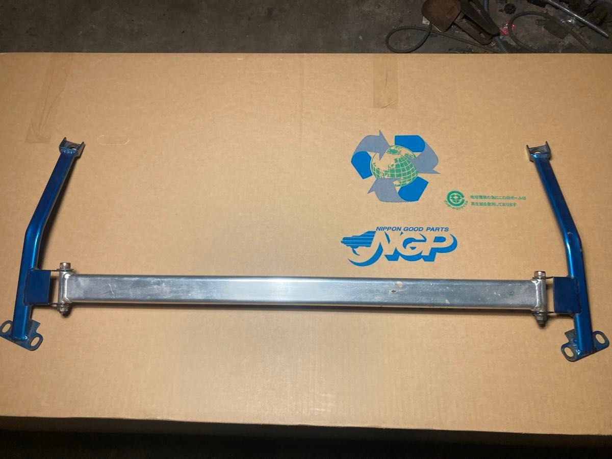 フェアレディ Z33 フロントコアサポートバー VQ35HR用 タワー フェアレディ Z33 フロントコアサポートバー VQ35HR用 タワー