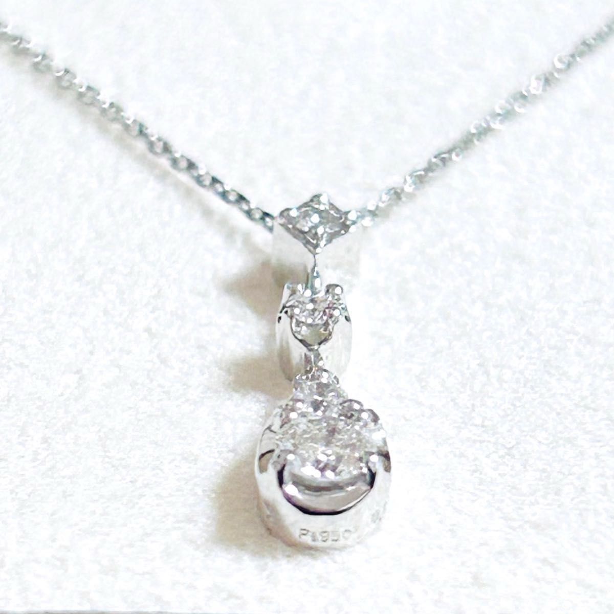ヴァンドーム青山 0 17ct プラチナ ダイヤモンド ネックレス ヴァンドーム青山 0 17ct プラチナ ダイヤモンド ネックレス