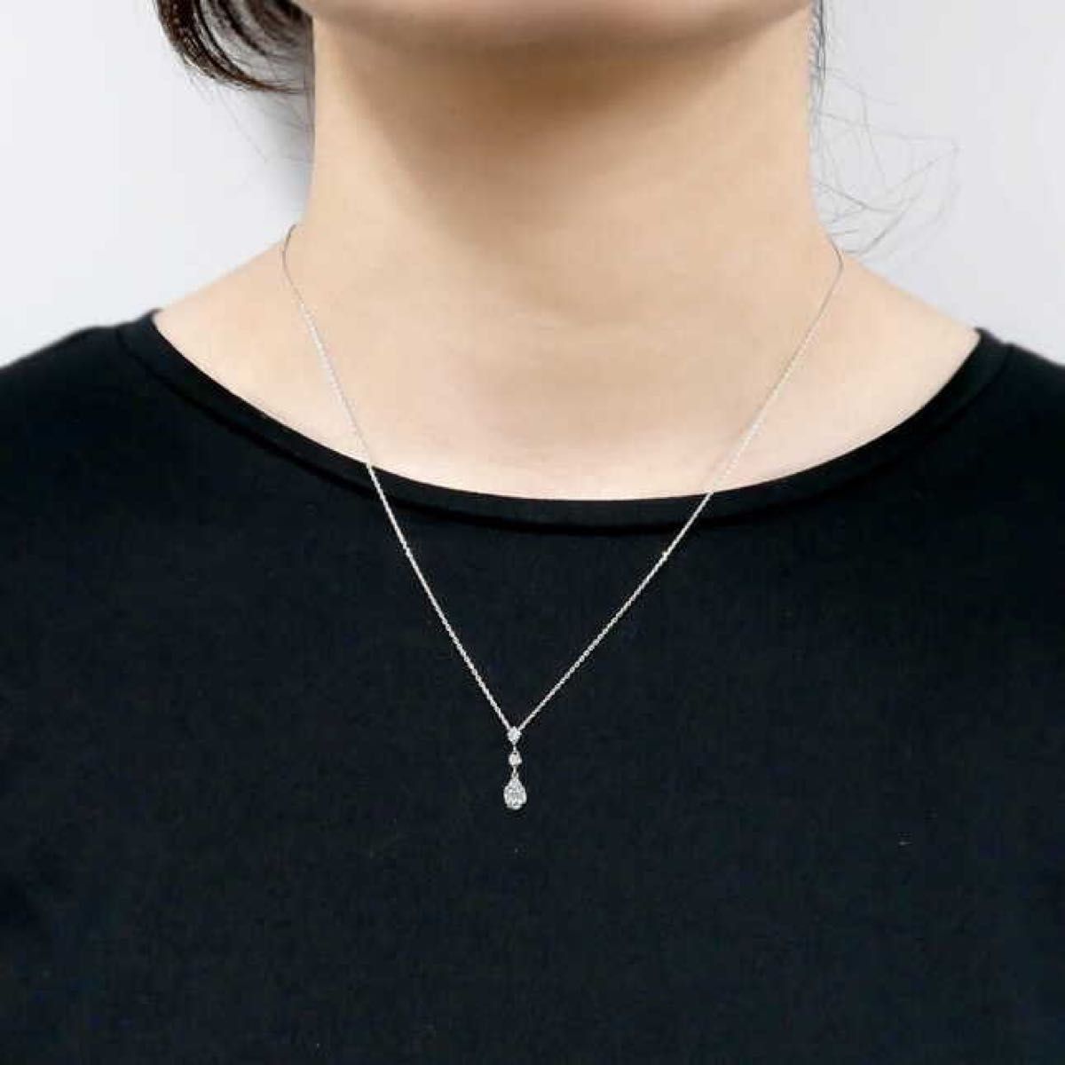ヴァンドーム青山 0 17ct プラチナ ダイヤモンド ネックレス ヴァンドーム青山 0 17ct プラチナ ダイヤモンド ネックレス