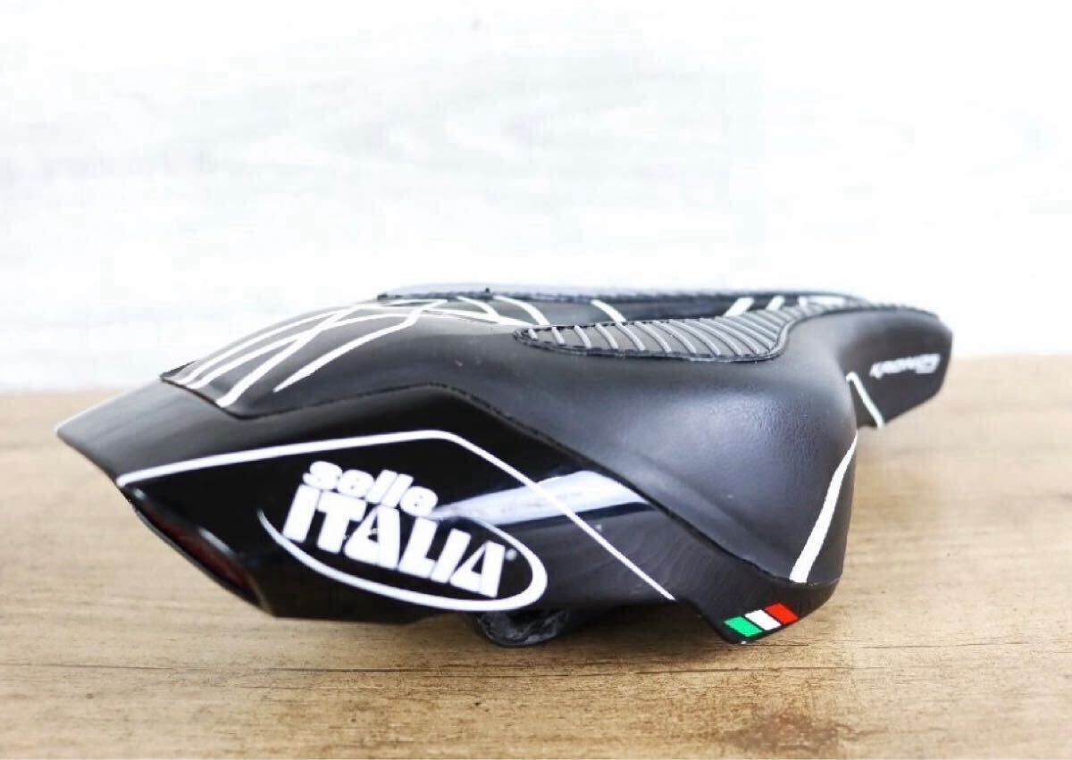 美品 セライタリア selle ITALIA KRONOS S Tekno Flow セラ 美品 セライタリア selle ITALIA KRONOS S Tekno Flow セラ