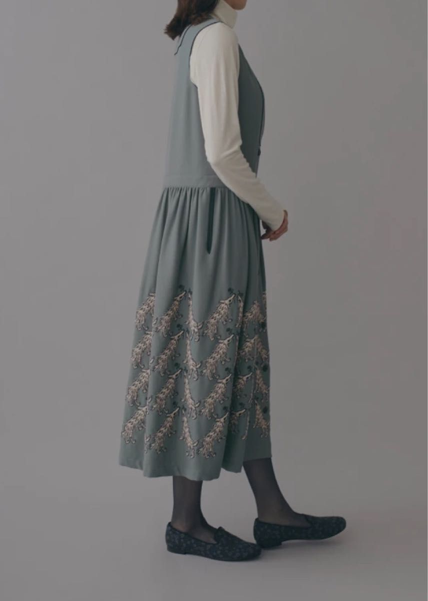ミナペルホネン wolf & flowerドレス サイズ36 gray|Yahoo ミナペルホネン wolf & flowerドレス サイズ36 gray|Yahoo