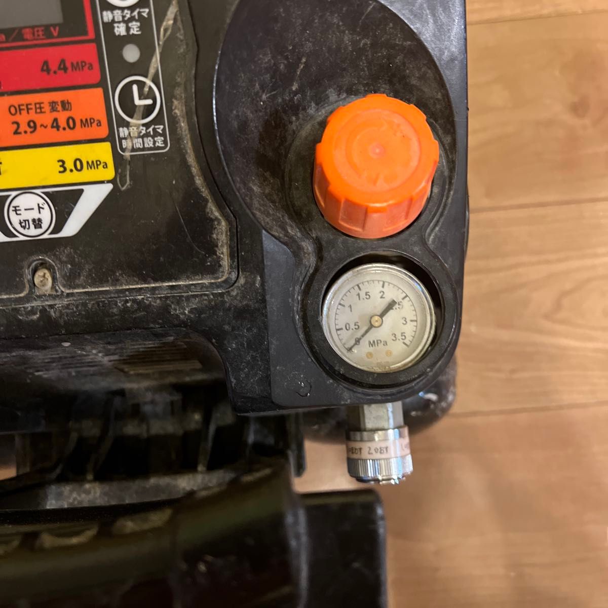 ジャンク品 MAX エアーコンプレッサー AK-HH1270E 高圧 マックス ジャンク品 MAX エアーコンプレッサー AK-HH1270E 高圧 マックス