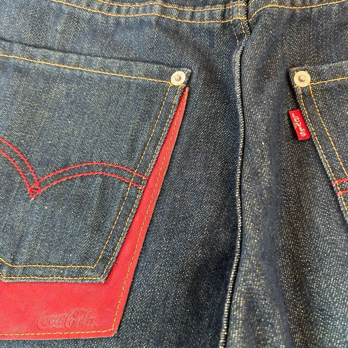 希少 非売品【Levi's Coca Cola】立体裁断 デニム 3D ジーンズ 希少 非売品【Levi's Coca Cola】立体裁断 デニム 3D ジーンズ