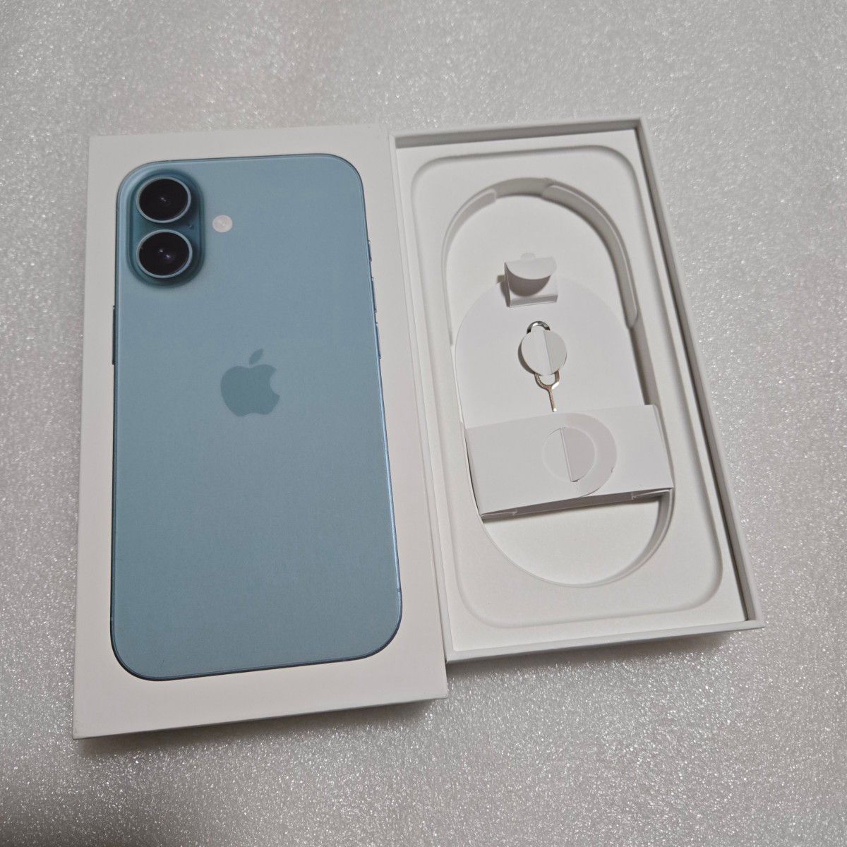 iPhone16 ティール 128GB SIMフリー版|Yahoo!フリマ(旧PayPay iPhone16 ティール 128GB SIMフリー版|Yahoo!フリマ(旧PayPay