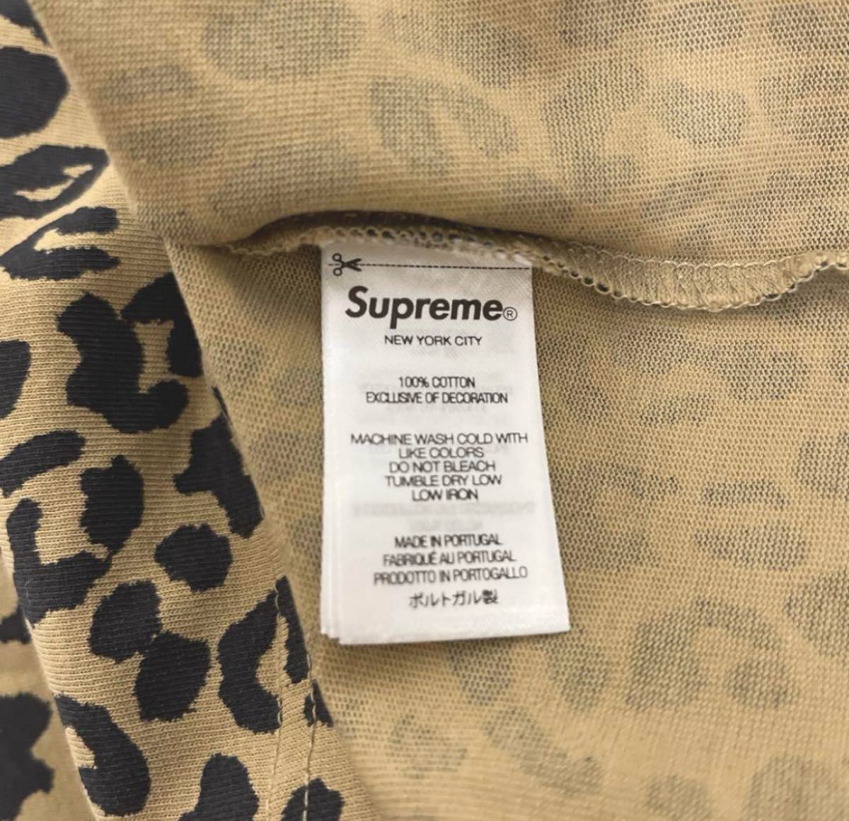 美品 Supreme シュプリーム ヒョウ柄 長袖カットソー レオパード 美品 Supreme シュプリーム ヒョウ柄 長袖カットソー レオパード