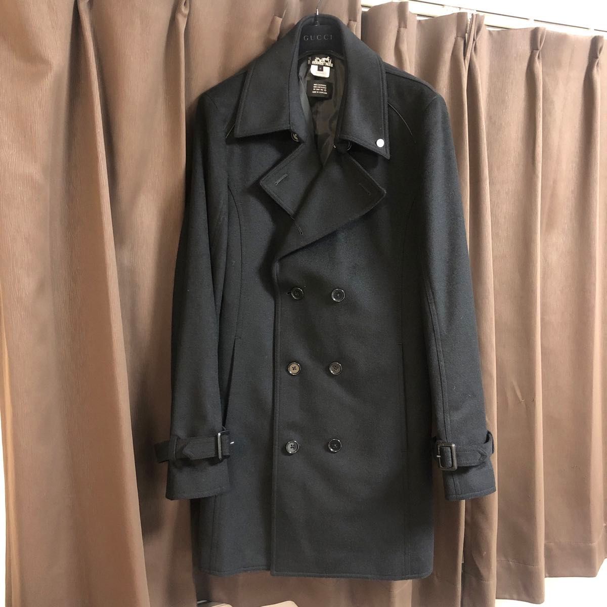 エルメスの綺麗なトレンチコート 黒 カシミヤ メンズ M-Lサイズ エルメスの綺麗なトレンチコート 黒 カシミヤ メンズ M-Lサイズ