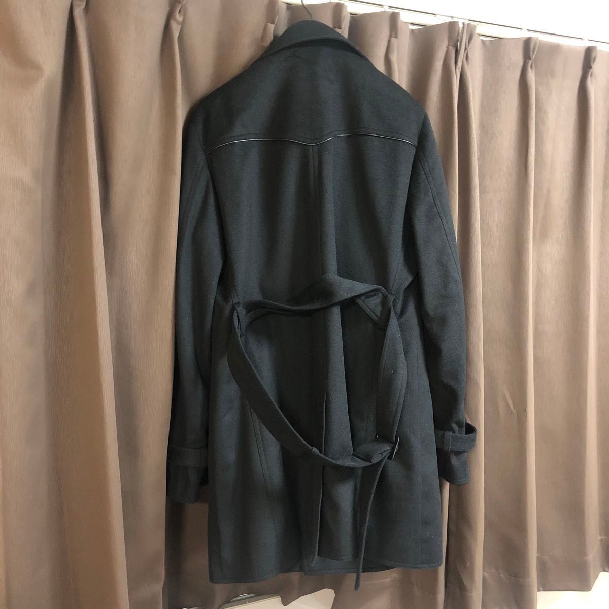エルメスの綺麗なトレンチコート 黒 カシミヤ メンズ M-Lサイズ エルメスの綺麗なトレンチコート 黒 カシミヤ メンズ M-Lサイズ