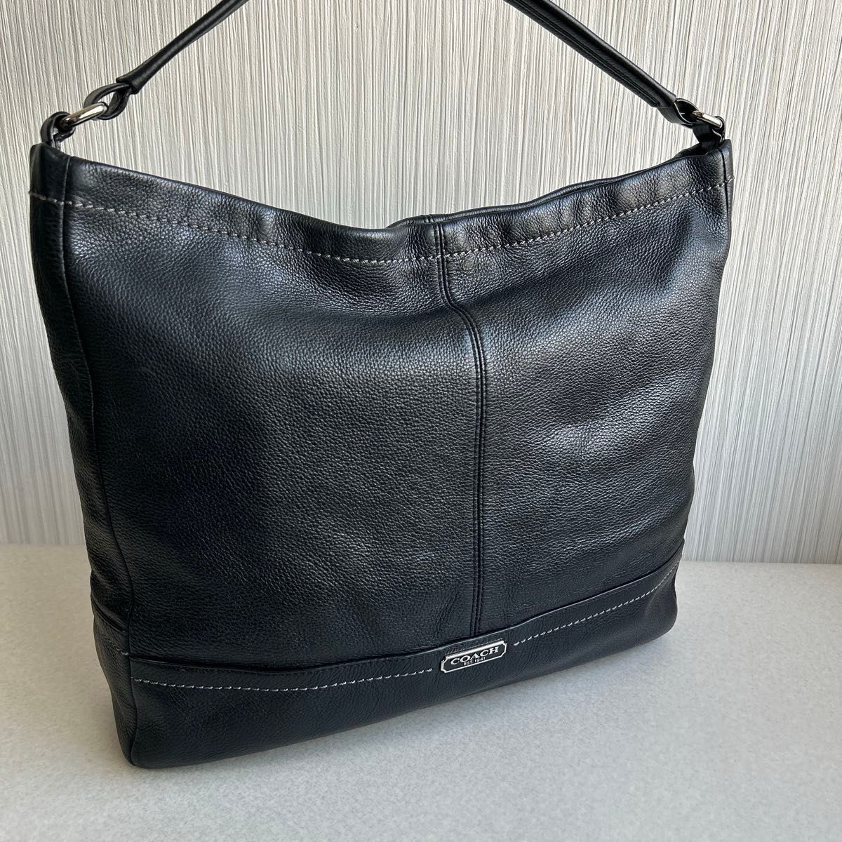 革COACH コーチ ショルダーバッグ 黒 本革ショルダーバッグ 革COACH コーチ ショルダーバッグ 黒 本革ショルダーバッグ
