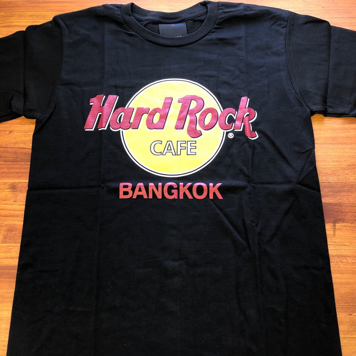 ハードロックカフェ・バンコク・Tシャツ・未使用品・ブラック ハードロックカフェ・バンコク・Tシャツ・未使用品・ブラック