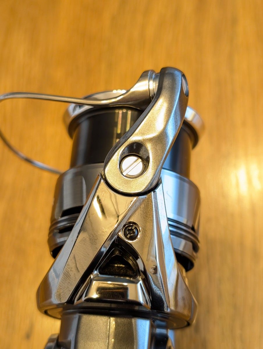 期間限定出品 シマノ 24 ツインパワー 2500S 付属品完備 オマケ 期間限定出品 シマノ 24 ツインパワー 2500S 付属品完備 オマケ