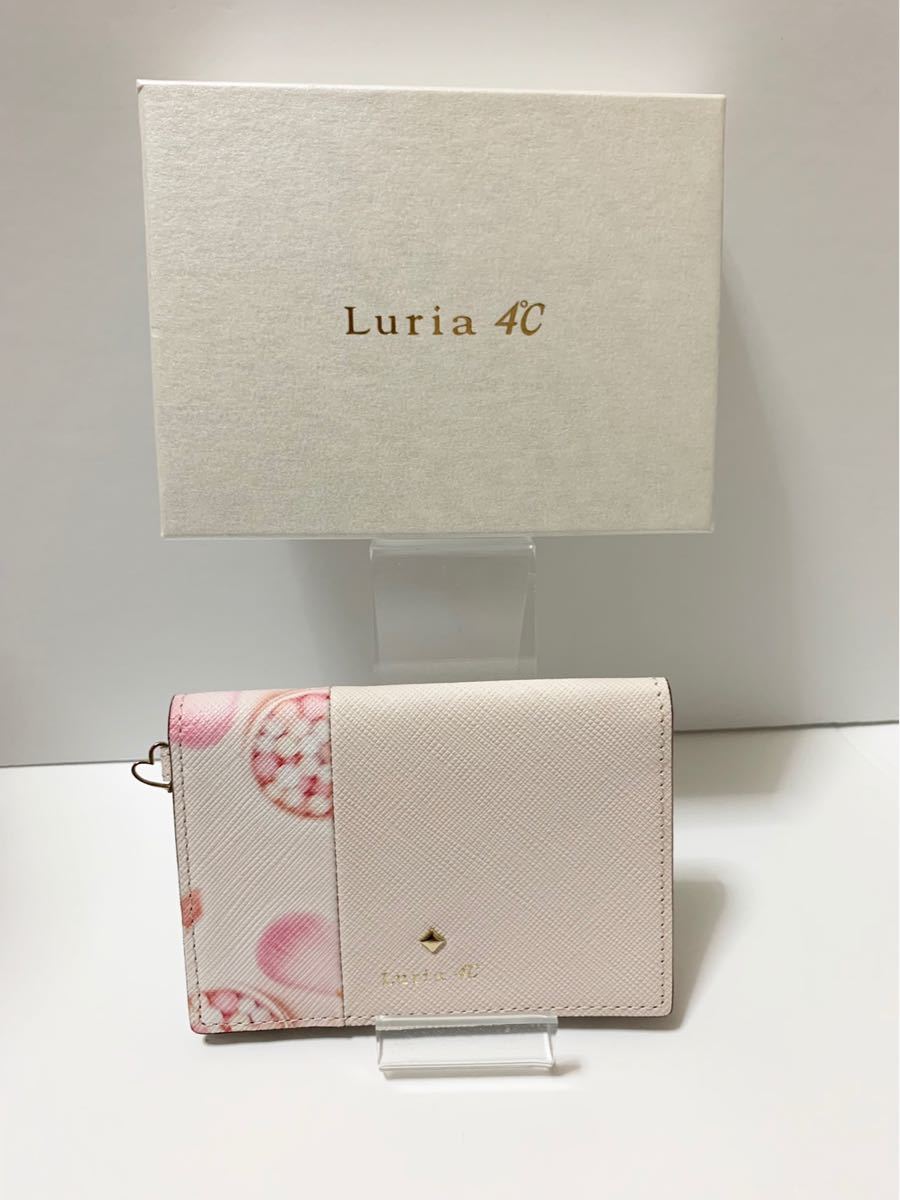 ルリア4°C Luria4℃ ヨンドシー パスケース コスメ柄 クリスマス ルリア4°C Luria4℃ ヨンドシー パスケース コスメ柄 クリスマス