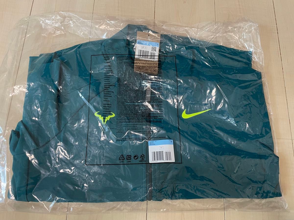 ナイキ ナダル テニス ジャケット グリーン 新品未使用 日本未 ナイキ ナダル テニス ジャケット グリーン 新品未使用 日本未