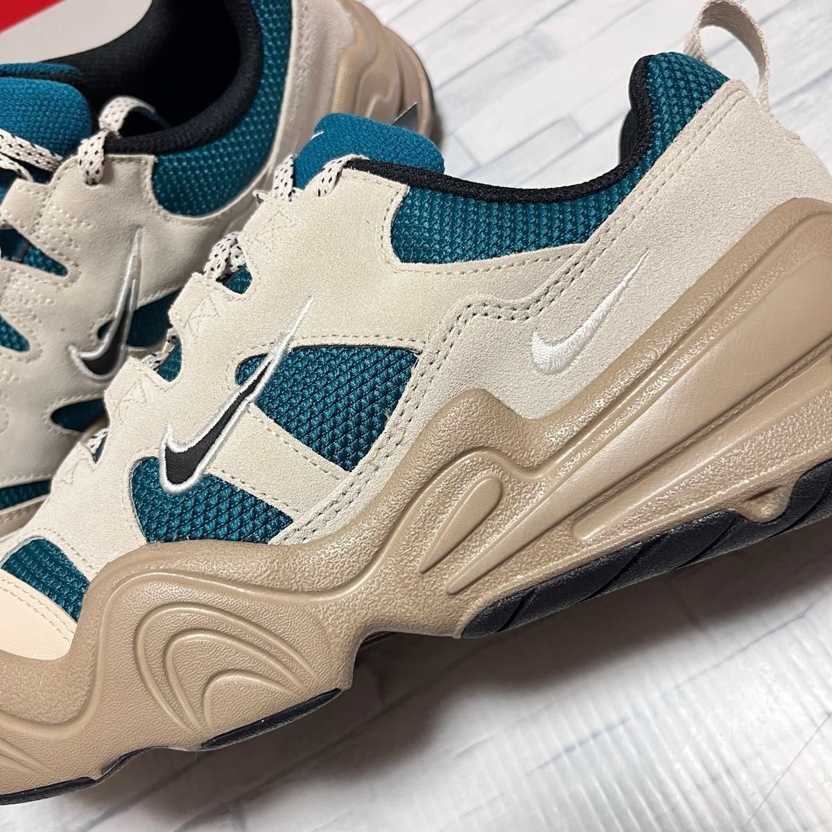 NIKE W TECH HERA ナイキ テックヘラ ダッドシューズ ダッド NIKE W TECH HERA ナイキ テックヘラ ダッドシューズ ダッド